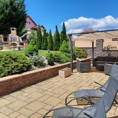Oereghegy Vendeghaz Apartment Egerszalók Екстериор снимка
