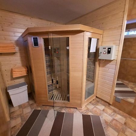 Oereghegy Vendeghaz Apartment Egerszalók Екстериор снимка